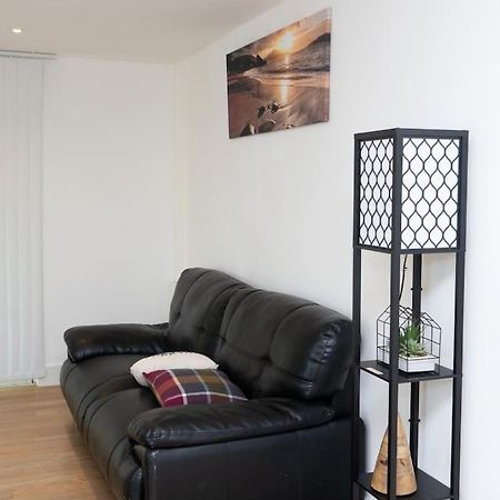 1 Bed Luxury Comfortable Apt London Eksteriør billede