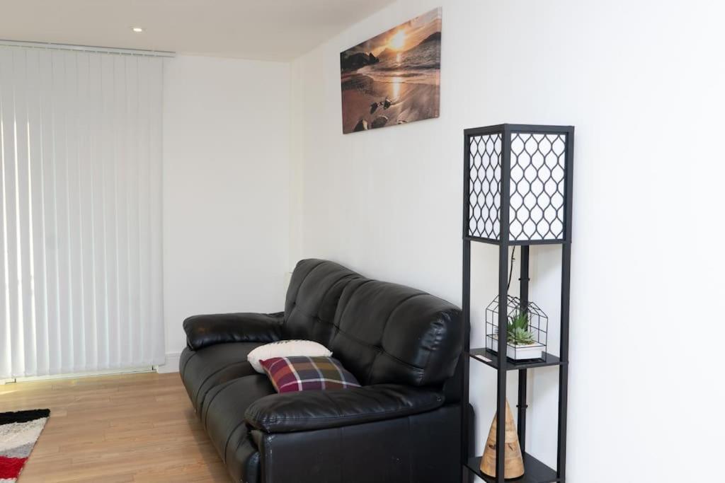 1 Bed Luxury Comfortable Apt London Eksteriør billede
