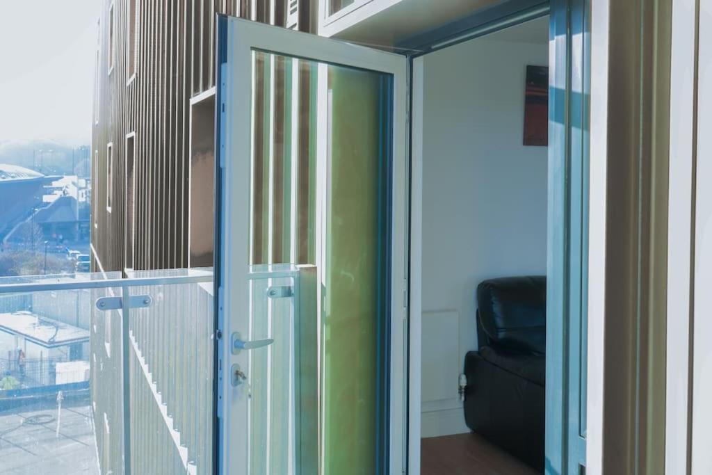 1 Bed Luxury Comfortable Apt London Eksteriør billede